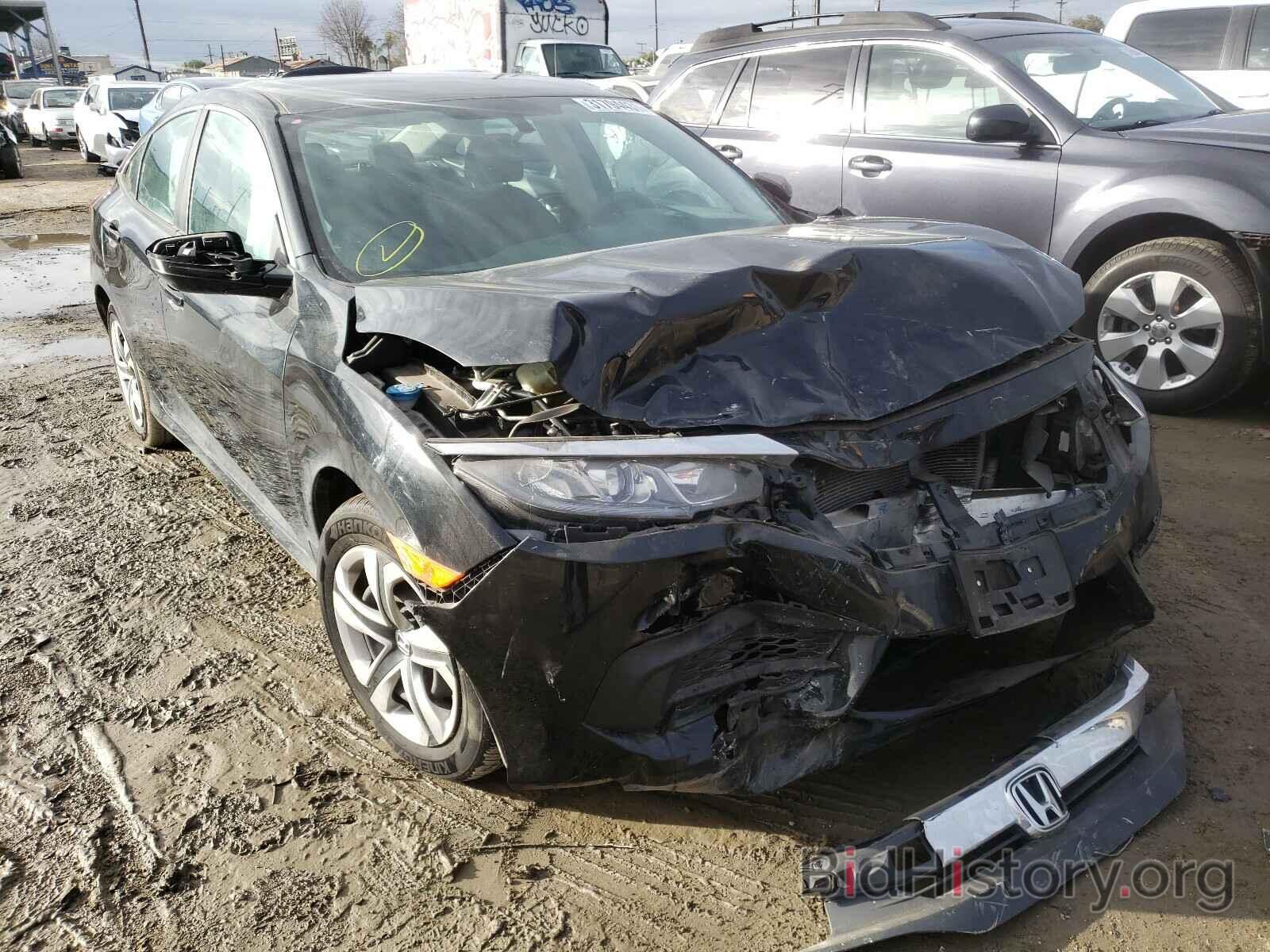 Photo 2HGFC2F58JH527993 - HONDA CIVIC 2018