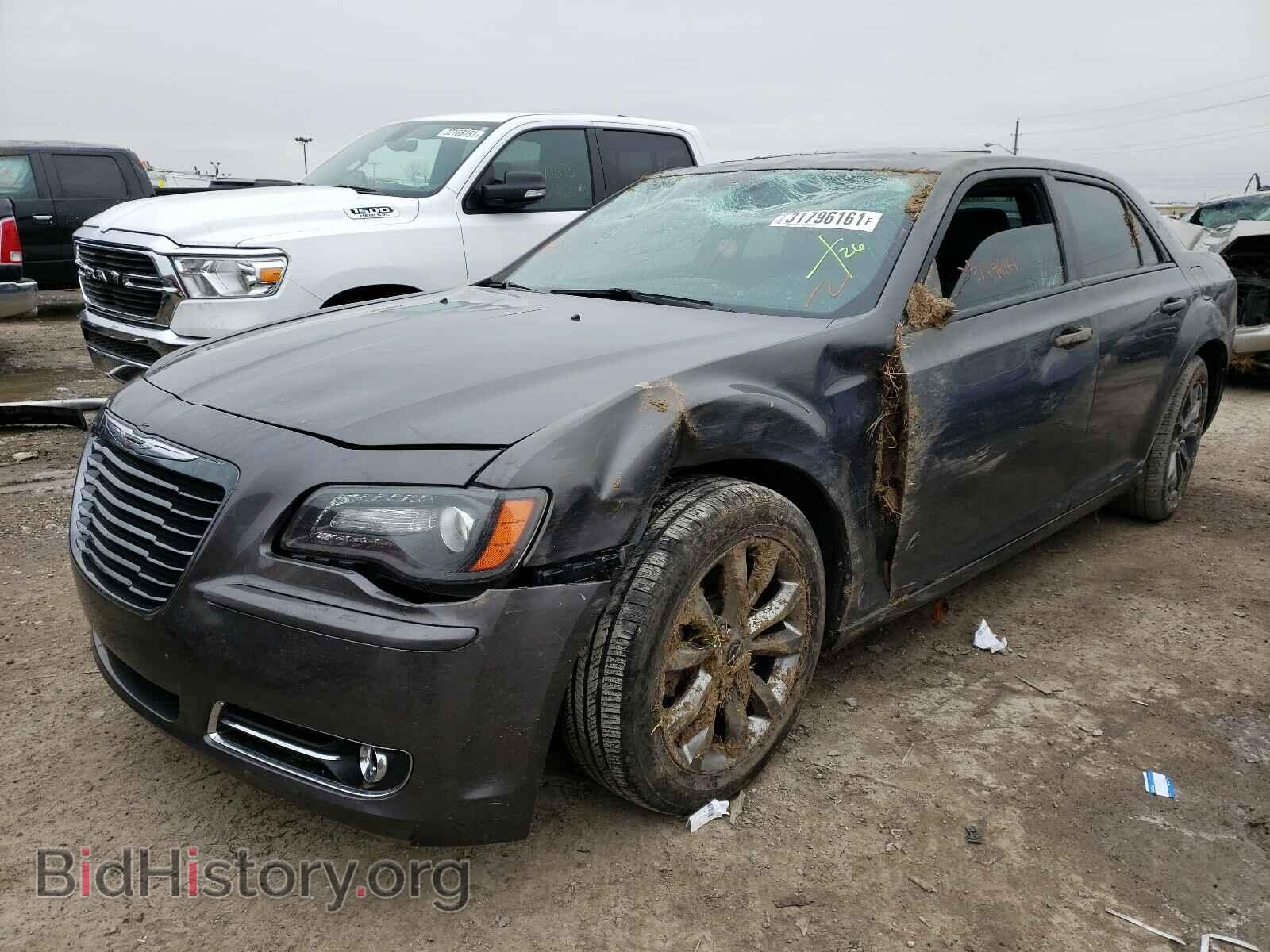 2014 CHRYSLER 300 - VIN: 2C3CCAGG6EH255773 - Фото 2