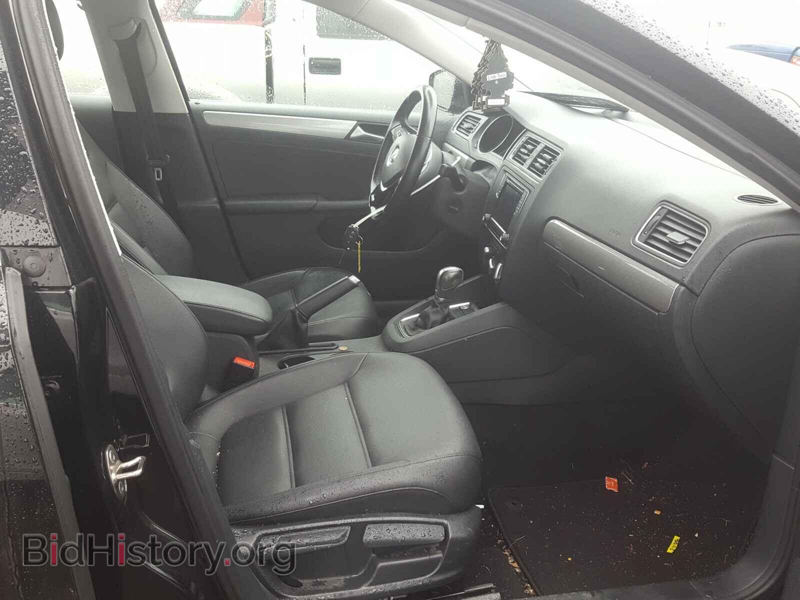 2017 VOLKSWAGEN JETTA - VIN: 3VWDB7AJ2HM341904 - Фото 5