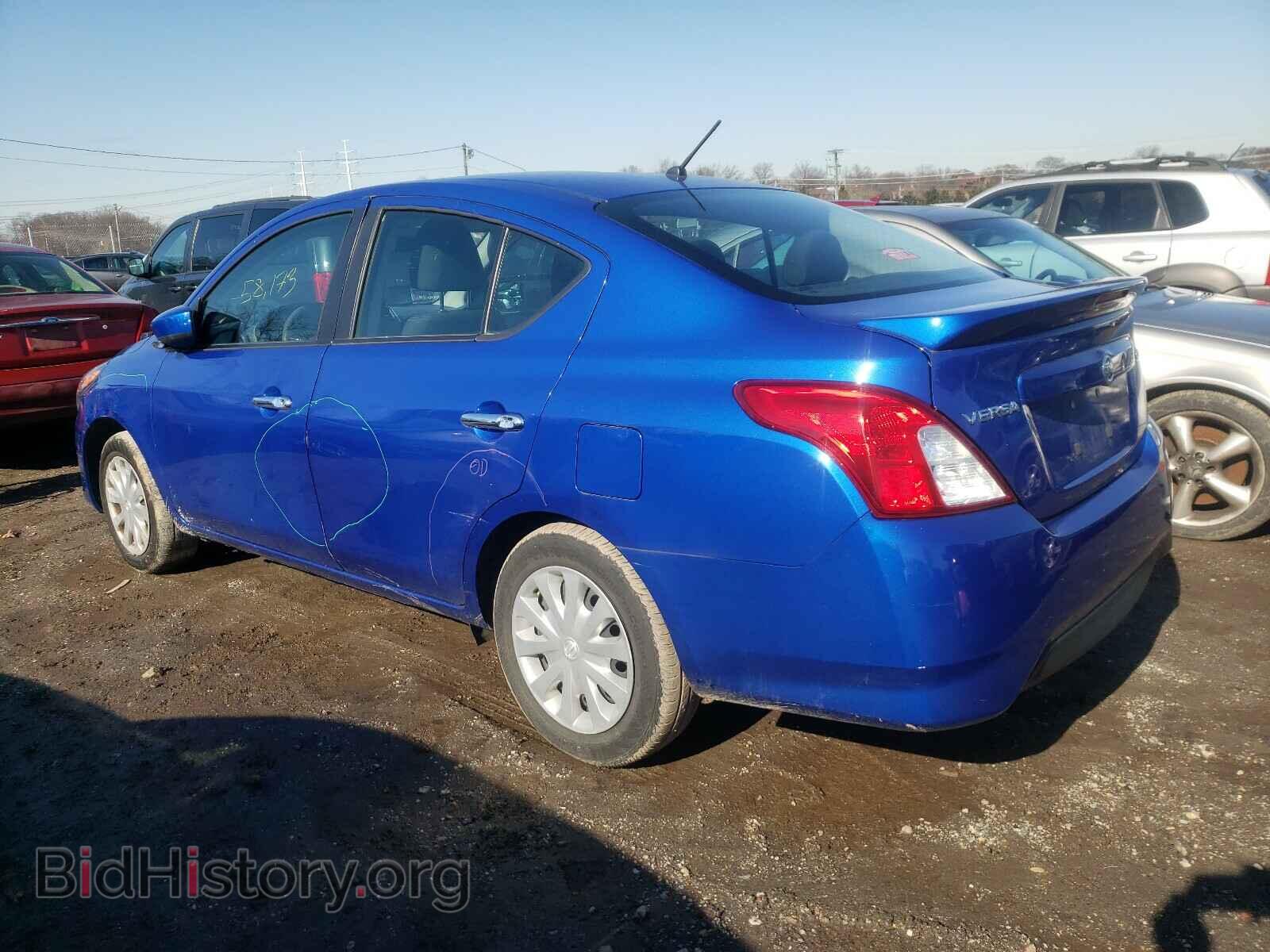 2017 NISSAN VERSA - VIN: 3N1CN7AP3HL840732 - Фото 3