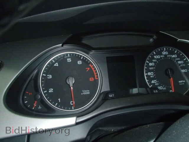 2010 AUDI A4 - VIN: WAUDFAFL5AN012542 - Фото 8