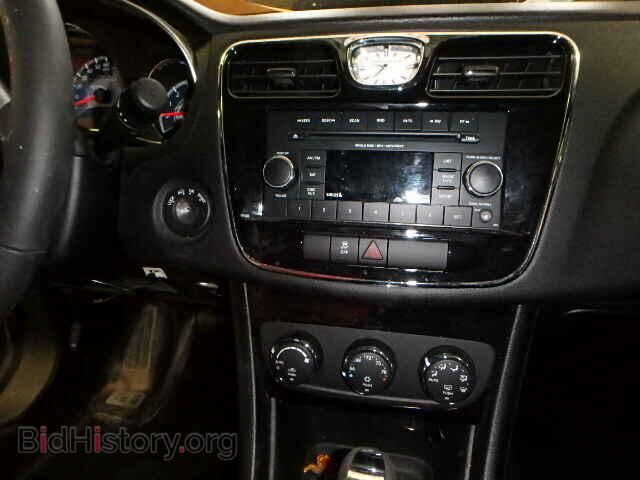 2014 CHRYSLER 200 - VIN: 1C3CCBBB1EN198181 - Фото 9