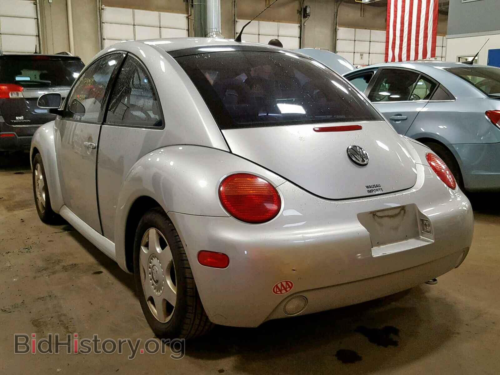 2000 VOLKSWAGEN BEETLE - VIN: 3VWDD21C8YM499548 - Фото 3