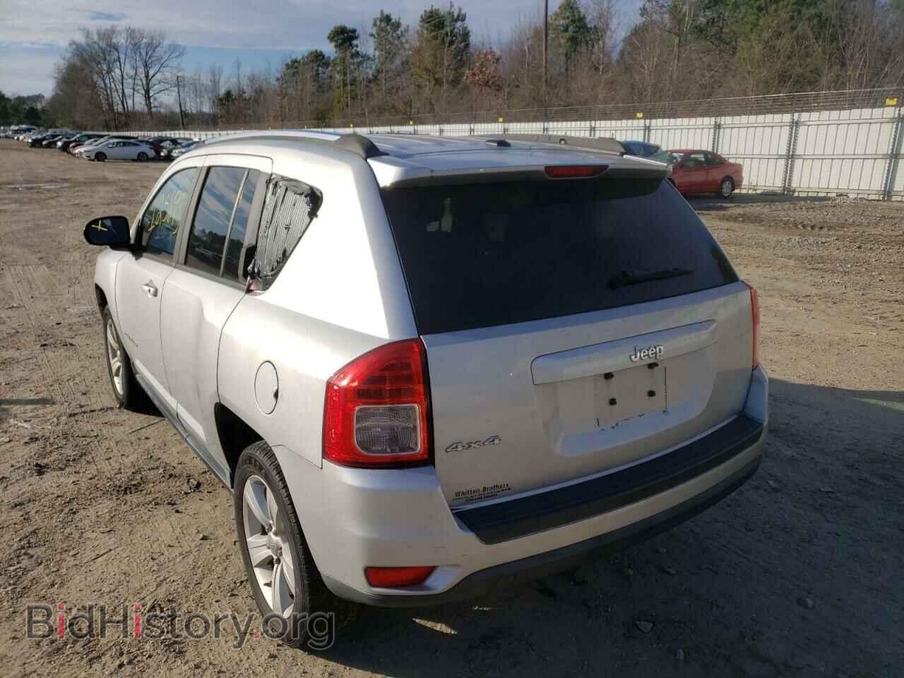 2011 JEEP COMPASS - VIN: 1J4NF1FB5BD216614 - Photo 3