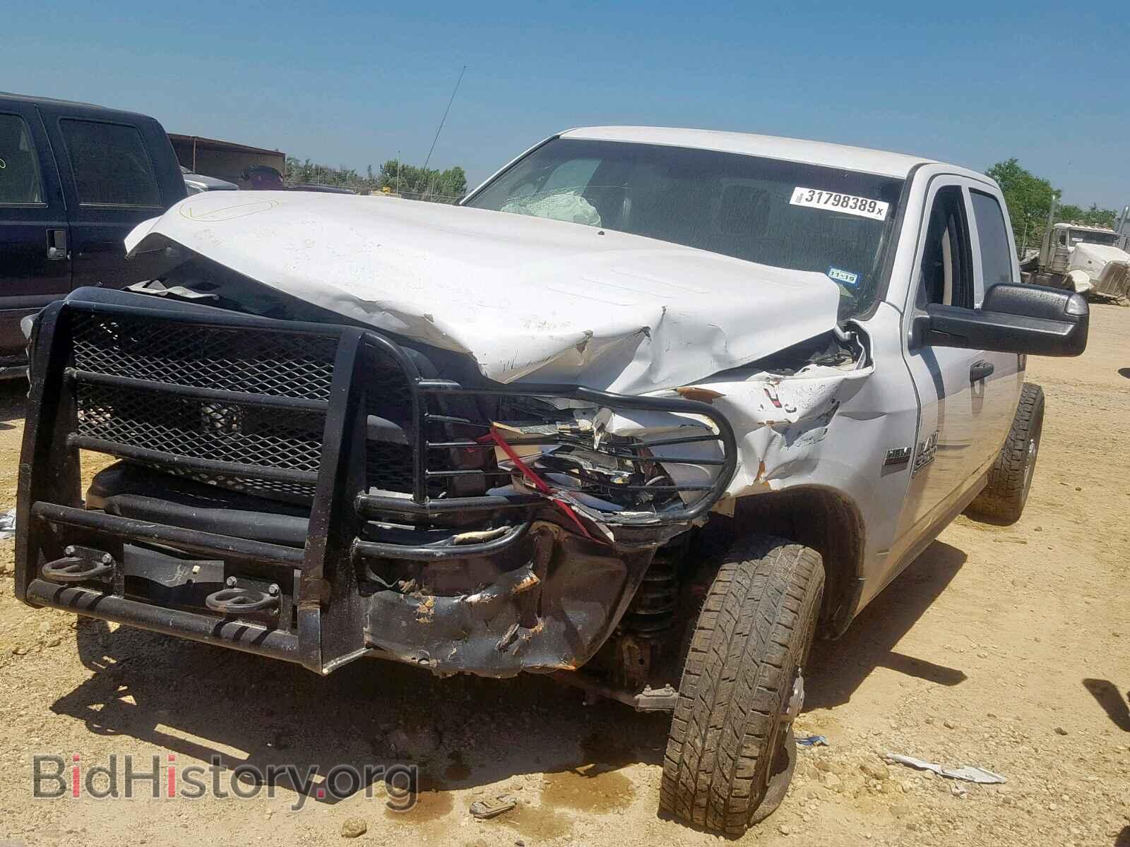 2014 RAM 3500 ST - VIN: 3C63R2GJ8EG304152 - Фото 2