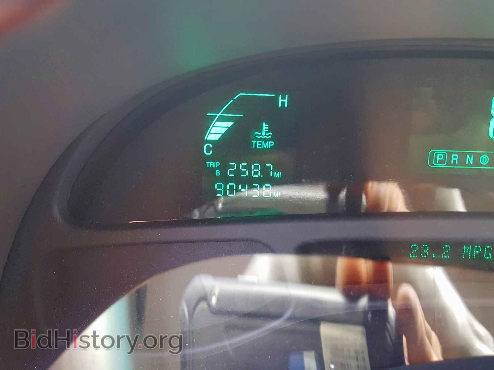 2002 CADILLAC DEVILLE - VIN: 1G6KD54Y72U228991 - Photo 8