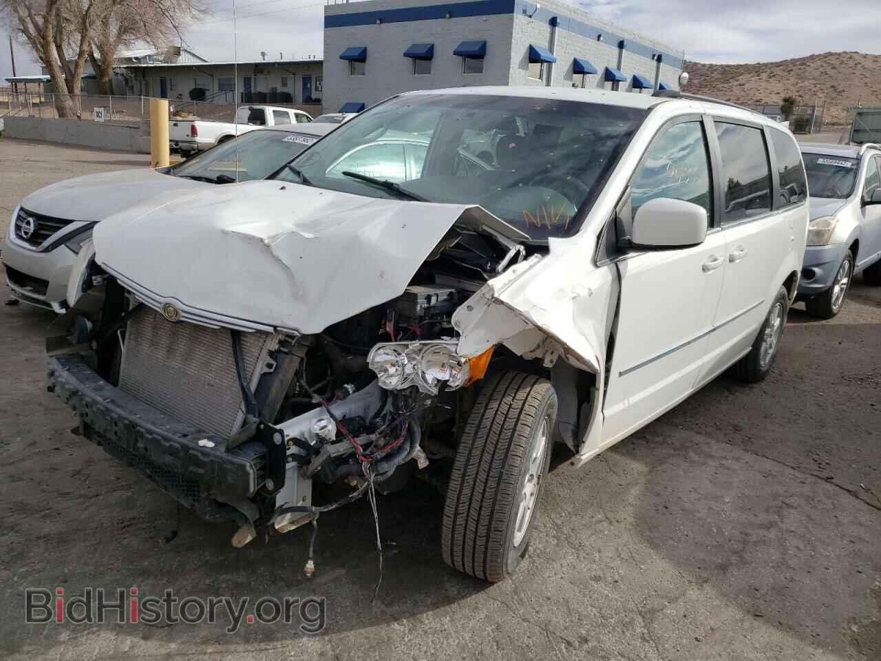 2010 CHRYSLER MINIVAN - VIN: 2A4RR5D11AR221783 - Фото 2