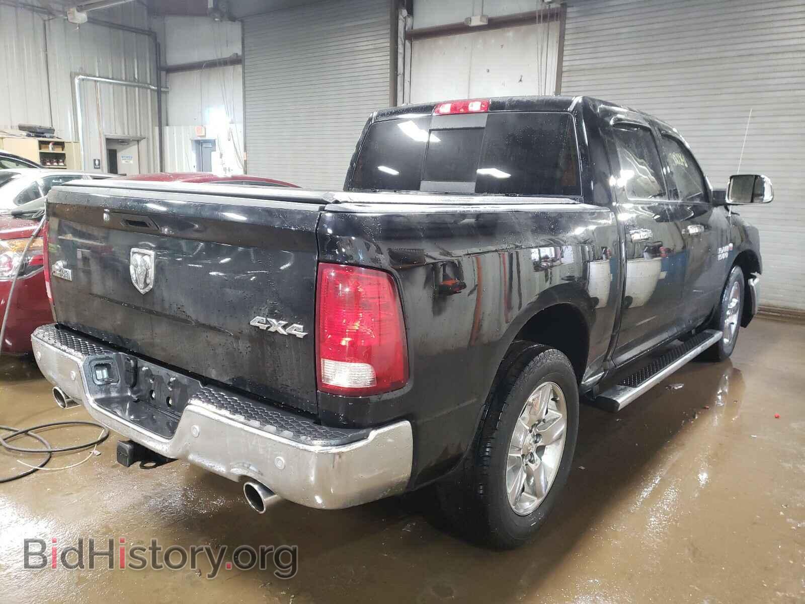 2017 RAM 1500 - VIN: 1C6RR7LT2HS647650 - Photo 4