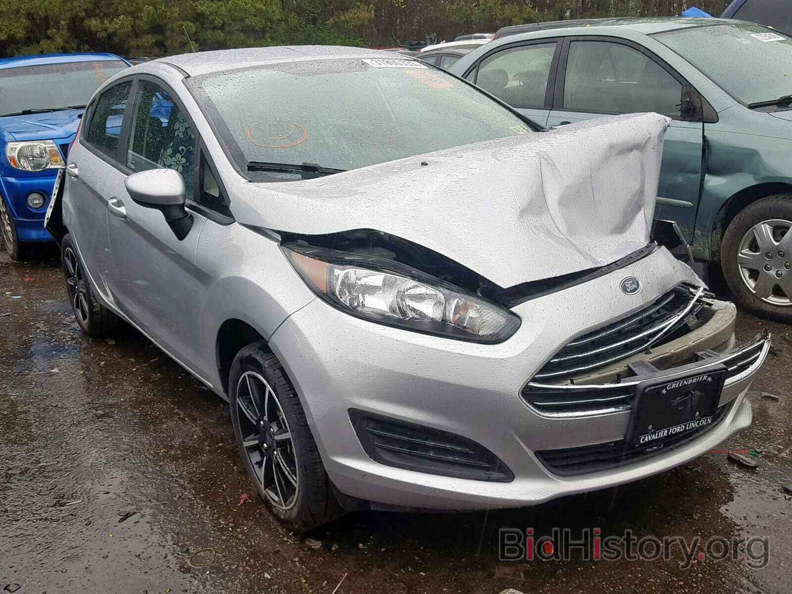 Photo 3FADP4EJ9JM145645 - FORD FIESTA SE 2018