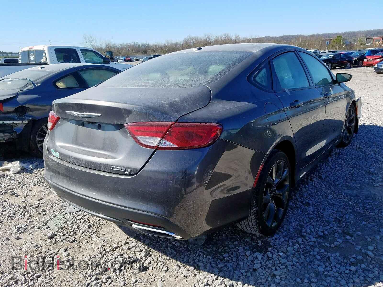 2015 CHRYSLER 200 - VIN: 1C3CCCBG3FN572647 - Photo 4