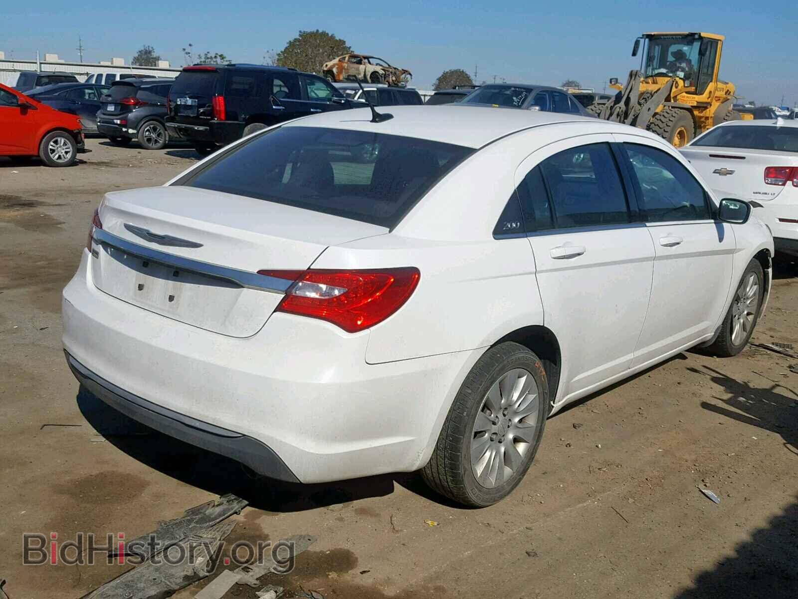 2013 CHRYSLER 200 - VIN: 1C3CCBAG1DN721498 - Photo 4