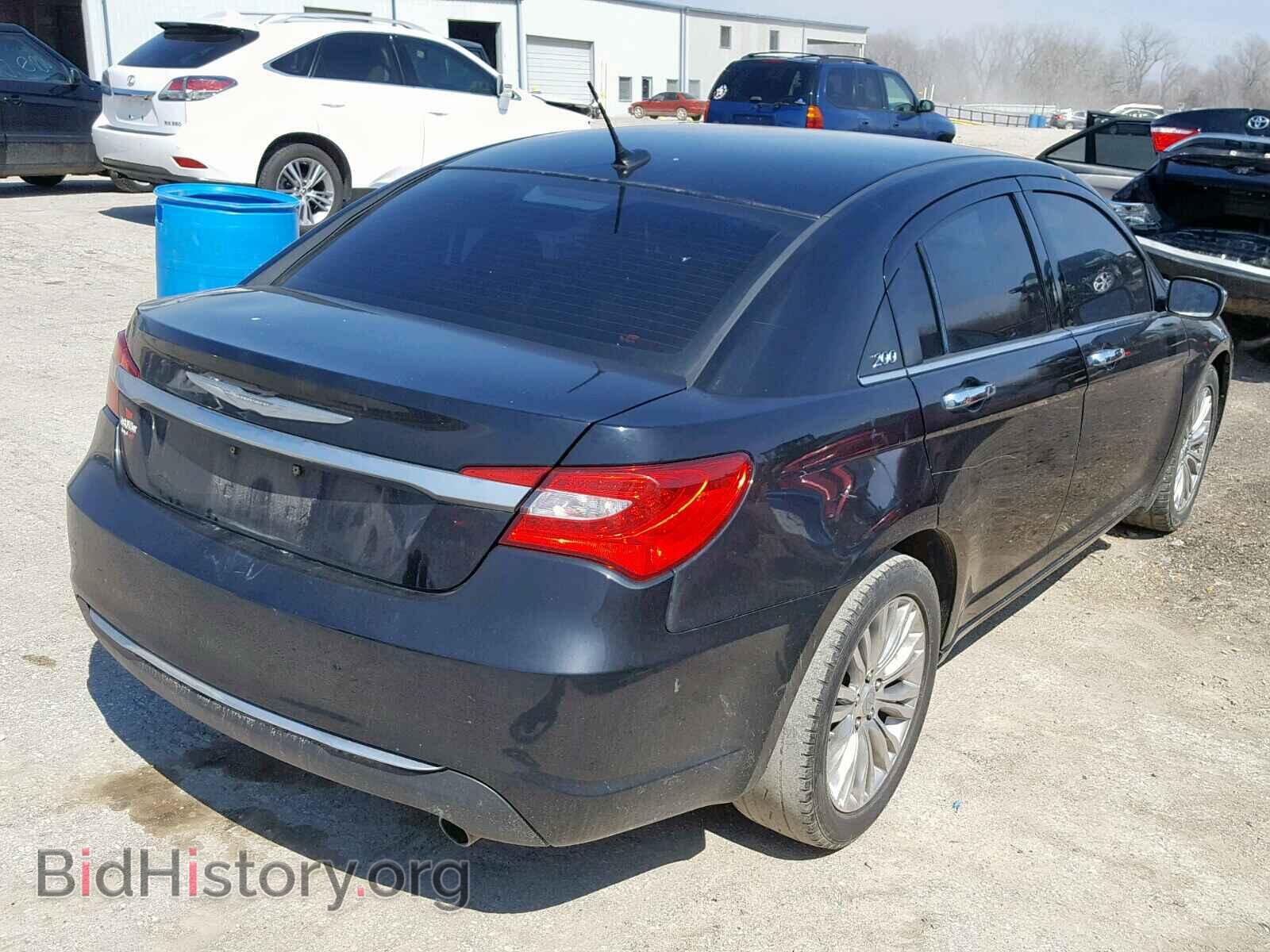 2012 CHRYSLER 200 - VIN: 1C3CCBCGXCN106668 - Фото 4