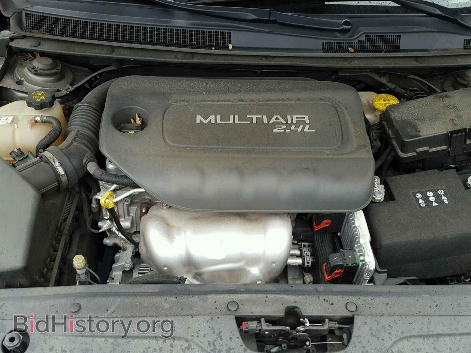 2015 CHRYSLER 200 - VIN: 1C3CCCAB1FN557845 - Фото 7