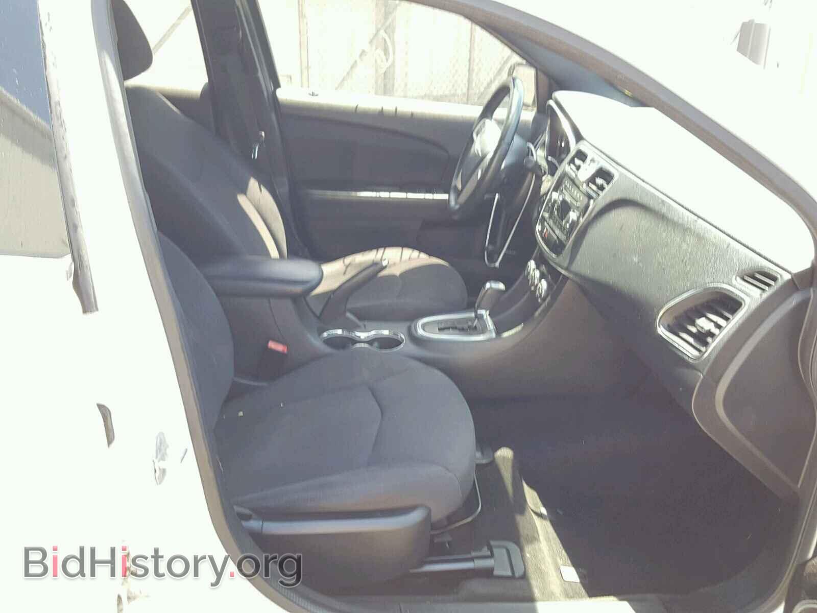 2013 CHRYSLER 200 - VIN: 1C3CCBBG9DN716516 - Фото 5