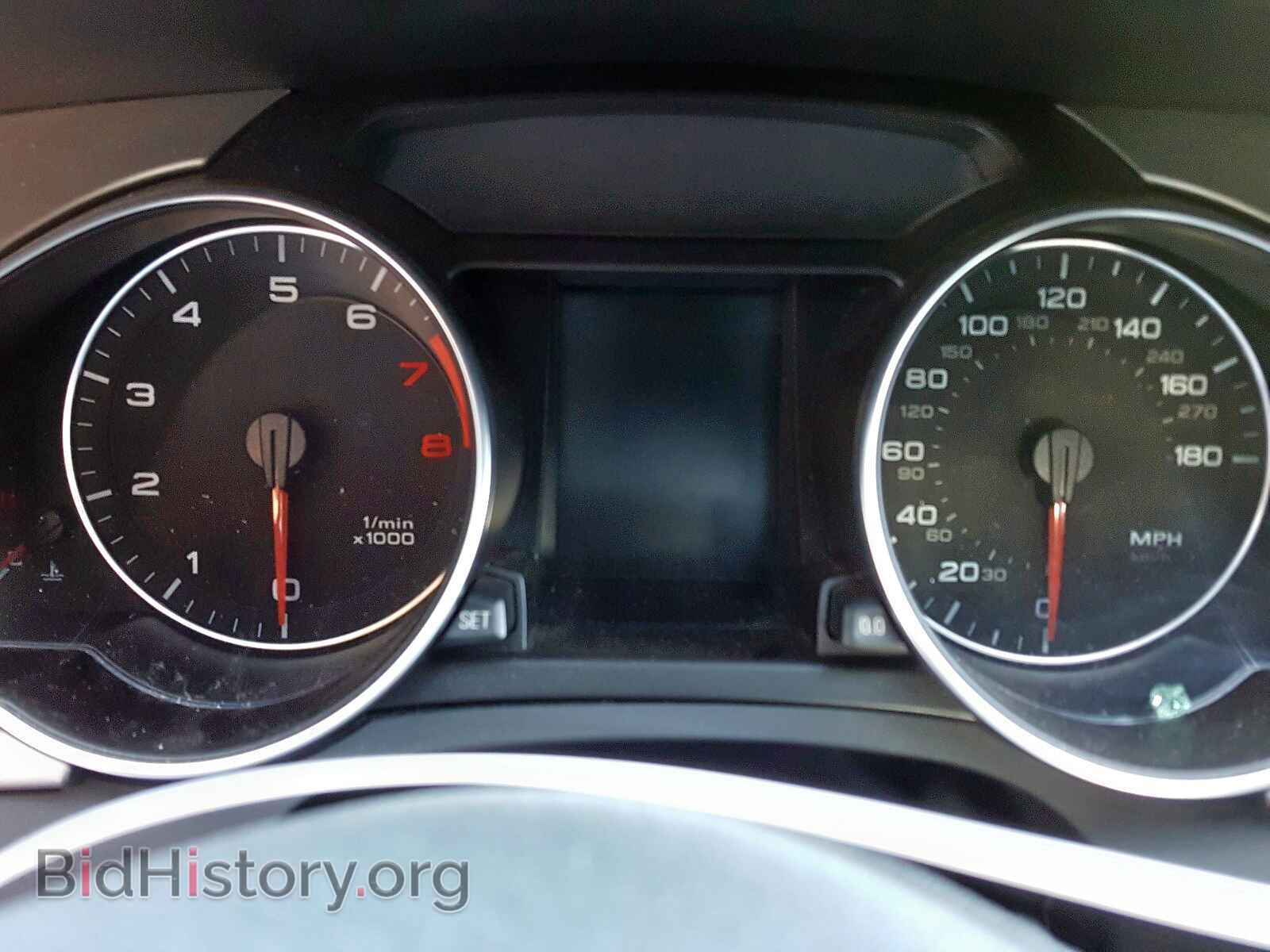 2010 AUDI A5 - VIN: WAULFAFR1AA055721 - Фото 8
