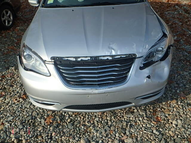 2012 CHRYSLER 200 - VIN: 1C3CCBAB6CN101314 - Фото 9