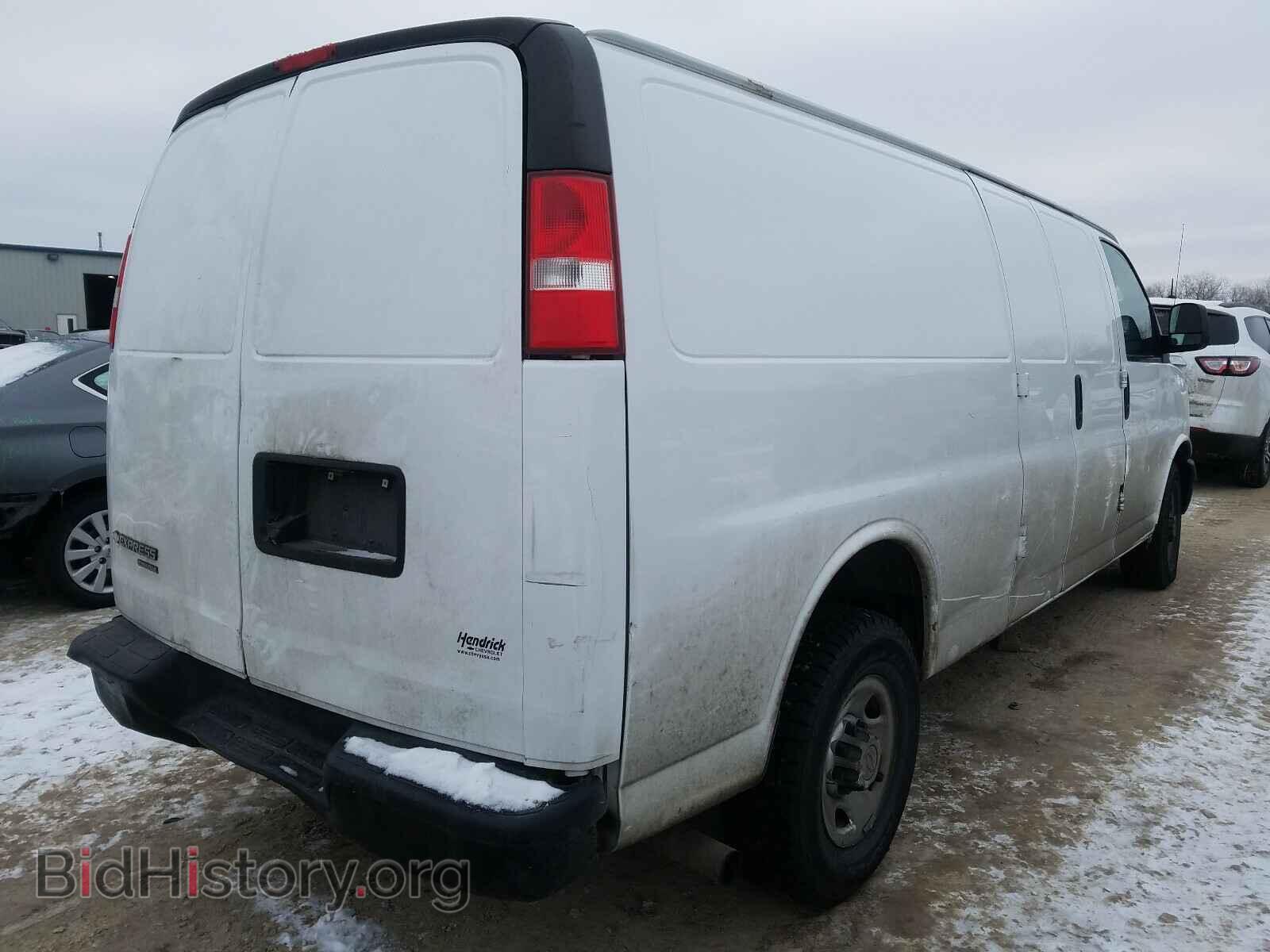 2015 CHEVROLET EXPRESS - VIN: 1GCWGGCF1F1268914 - Фото 4