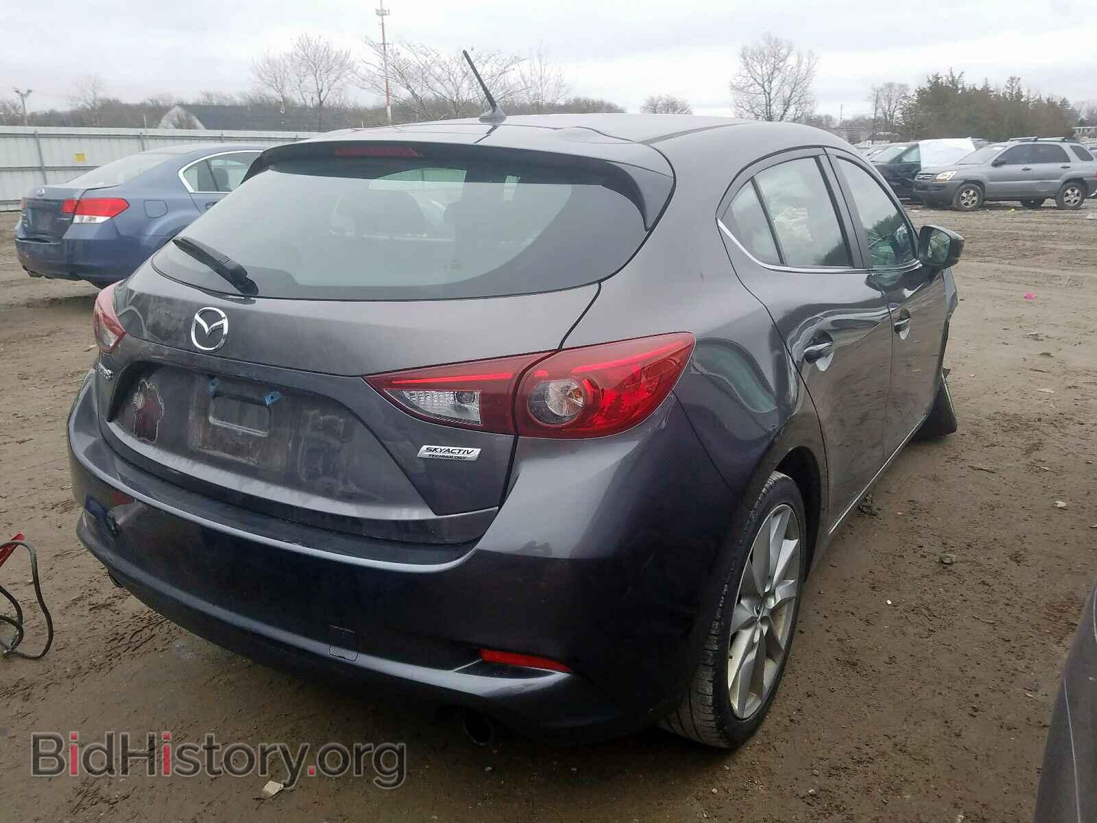 2017 MAZDA 3 - VIN: 3MZBN1L72HM135737 - Фото 4