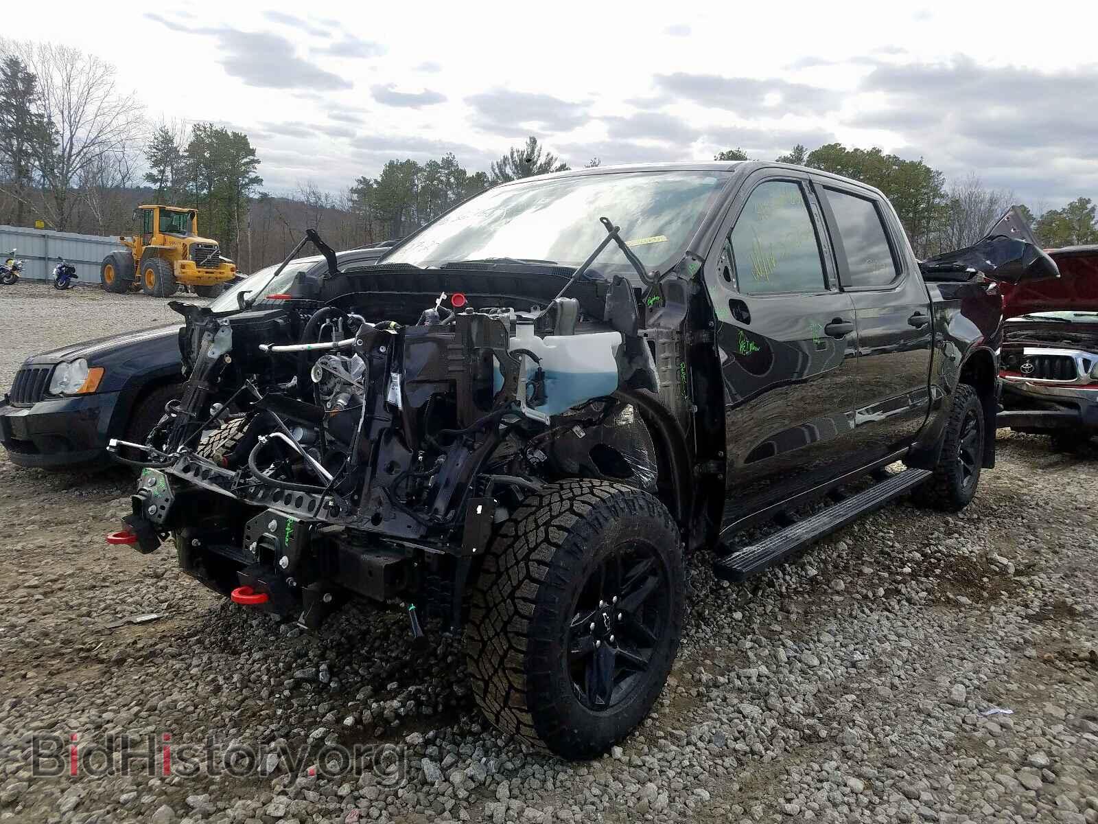 2019 CHEVROLET SILVERADO - VIN: 3GCPYCEH3KG166597 - Фото 2