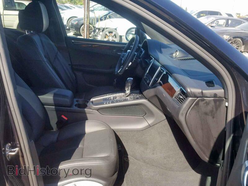 2018 Porsche MACAN (VIN WP1AA2A52JLB00381) — photo 5 of 10
