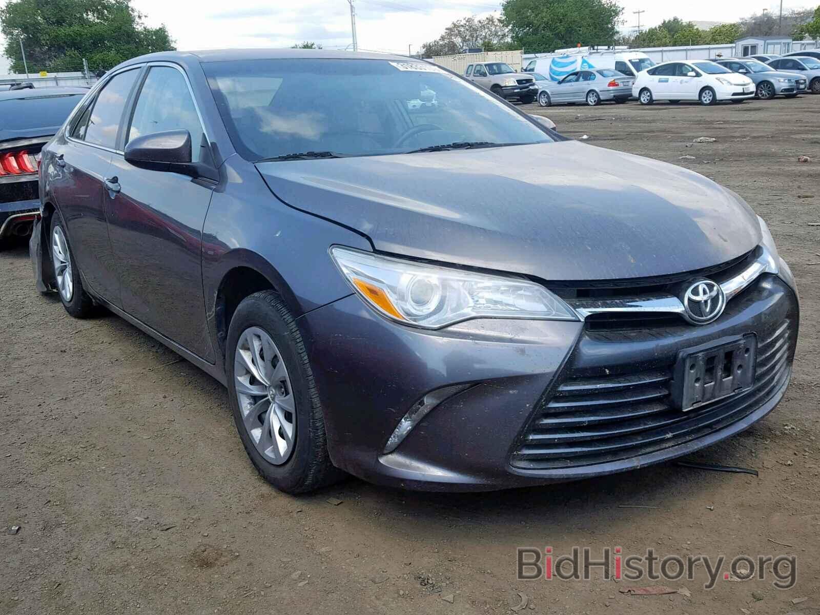 Photo 4T4BF1FK4FR489026 - TOYOTA CAMRY 2015