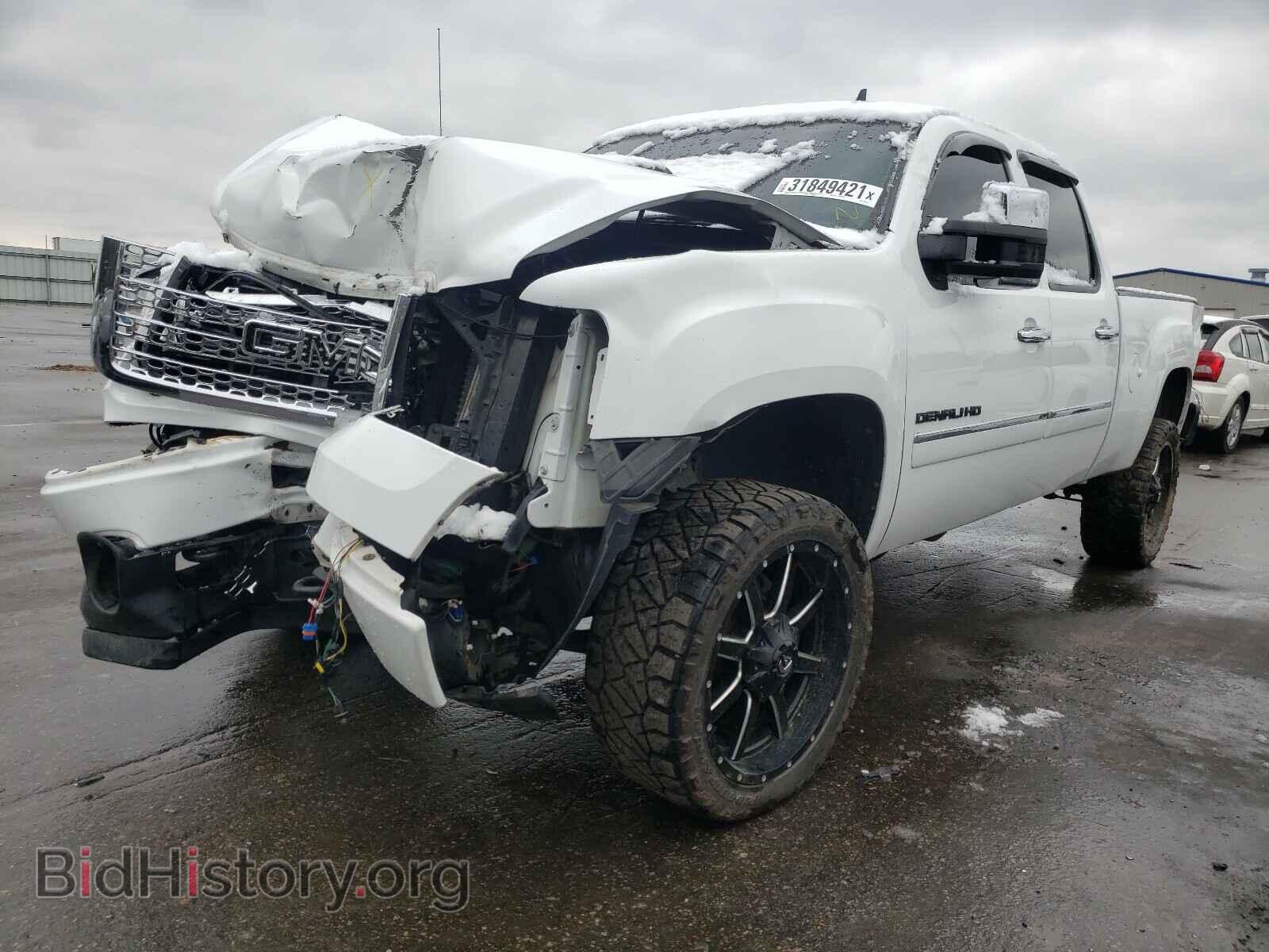 2011 GMC SIERRA - VIN: 1GT125C8XBF242131 - Фото 2