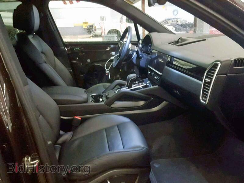 2019 Porsche CAYENNE (VIN WP1AA2AY5KDA03360) — фото 5 из 10