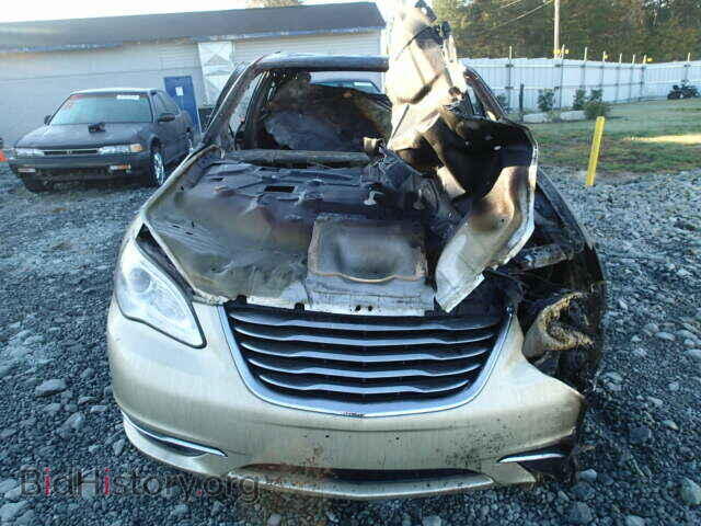 2011 CHRYSLER 200 - VIN: 1C3BC2FG4BN506036 - Фото 9