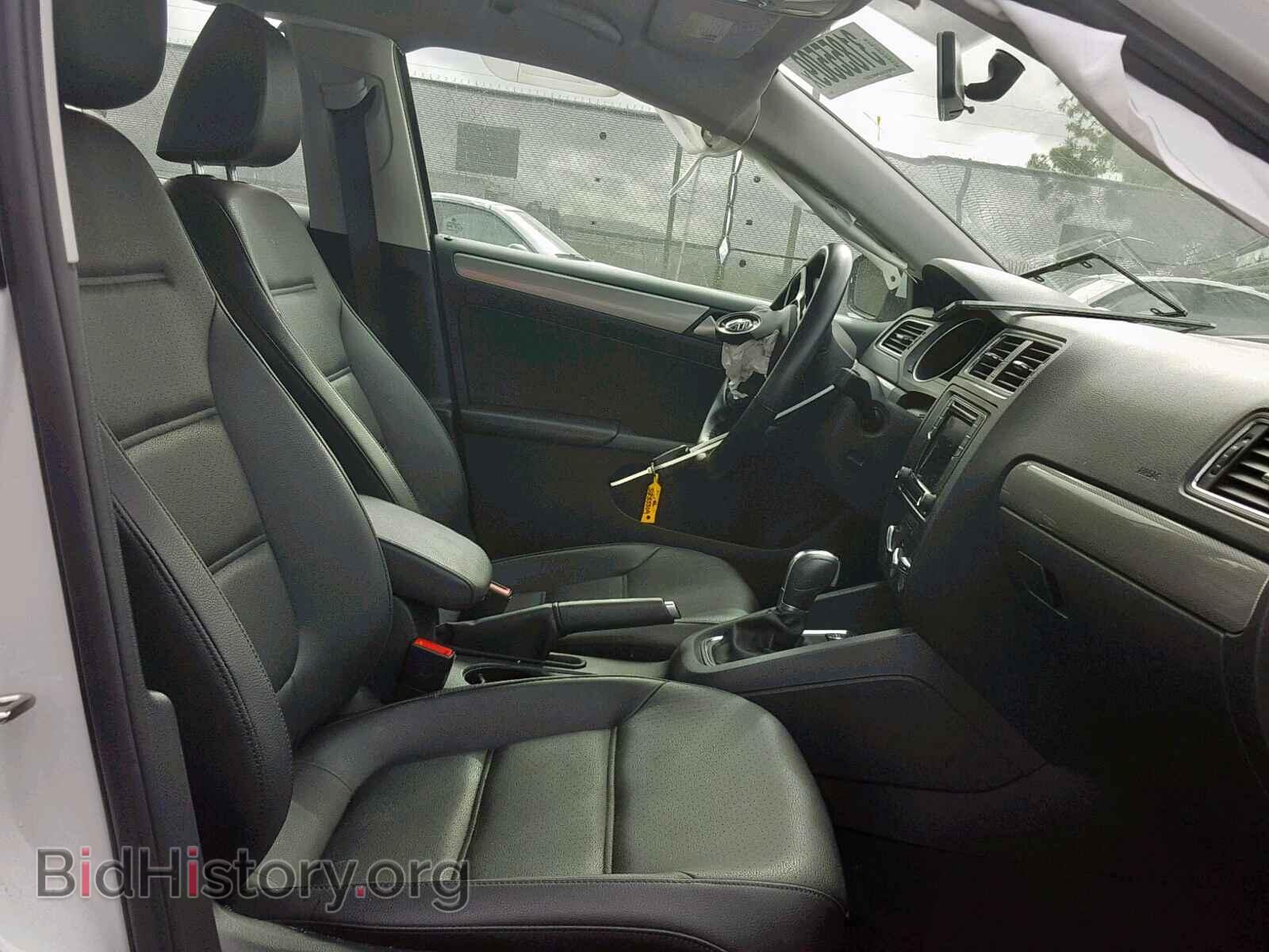 2017 VOLKSWAGEN JETTA - VIN: 3VWDB7AJ9HM384216 - Фото 5