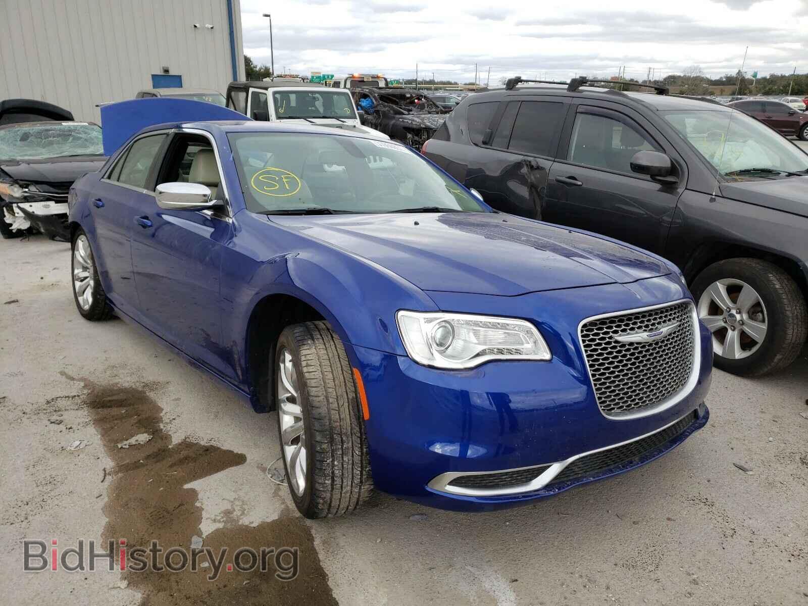 Фотография 2C3CCAAG3KH601377 - CHRYSLER 300 2019
