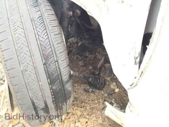 2011 TOYOTA COROLLA - VIN: 2T1BU4EE4BC657921 - Фото 9