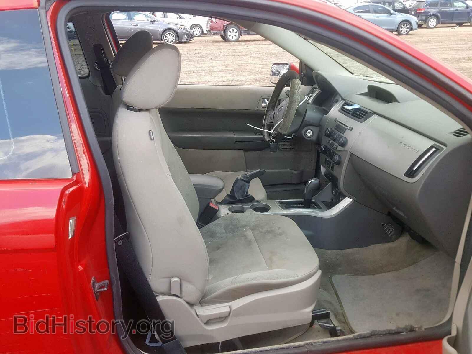 2008 FORD FOCUS - VIN: 1FAHP33N98W163073 - Фото 5
