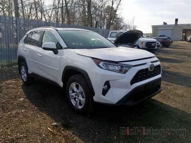 Фотография JTMP1RFV0KD003544 - TOYOTA RAV4 XLE 2019