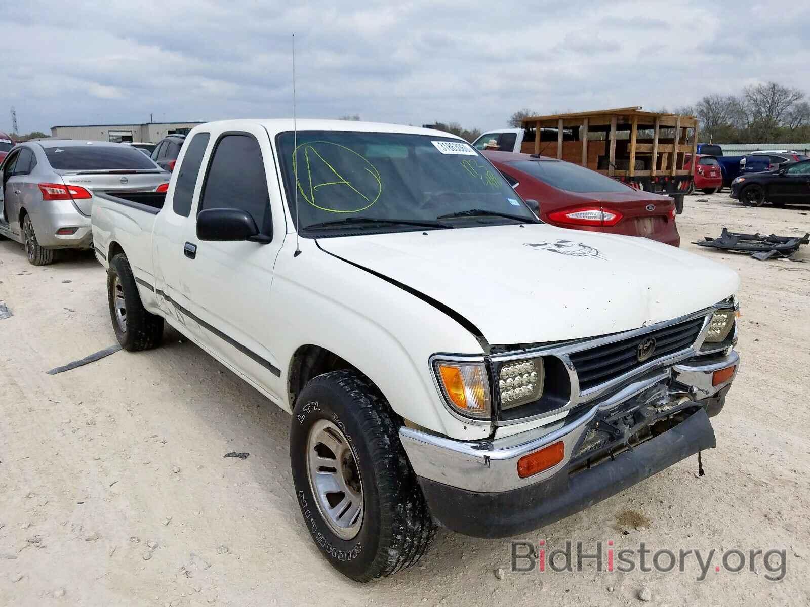 Photo 4TAVL52N6TZ123588 - TOYOTA TACOMA 1996