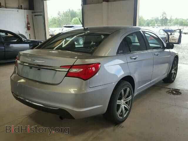 2013 CHRYSLER 200 - VIN: 1C3CCBAB2DN698494 - Photo 4