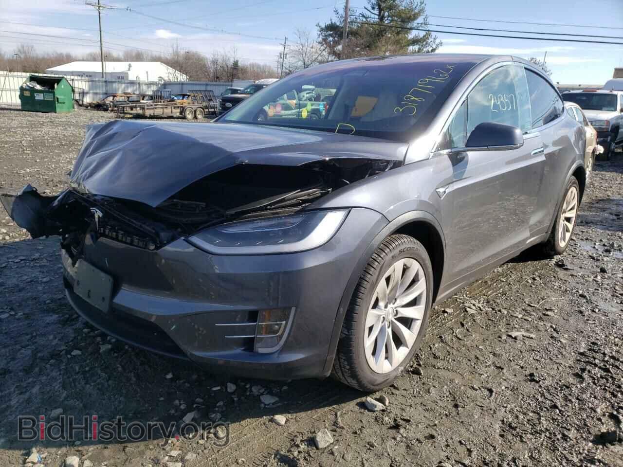 2018 TESLA MODEL X - VIN: 5YJXCAE2XJF135852 - Фото 2