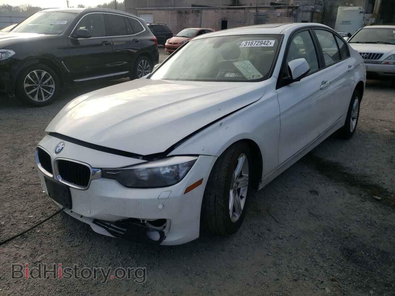 2013 BMW 3 SERIES - VIN: WBA3B5C54DF598024 - Фото 2