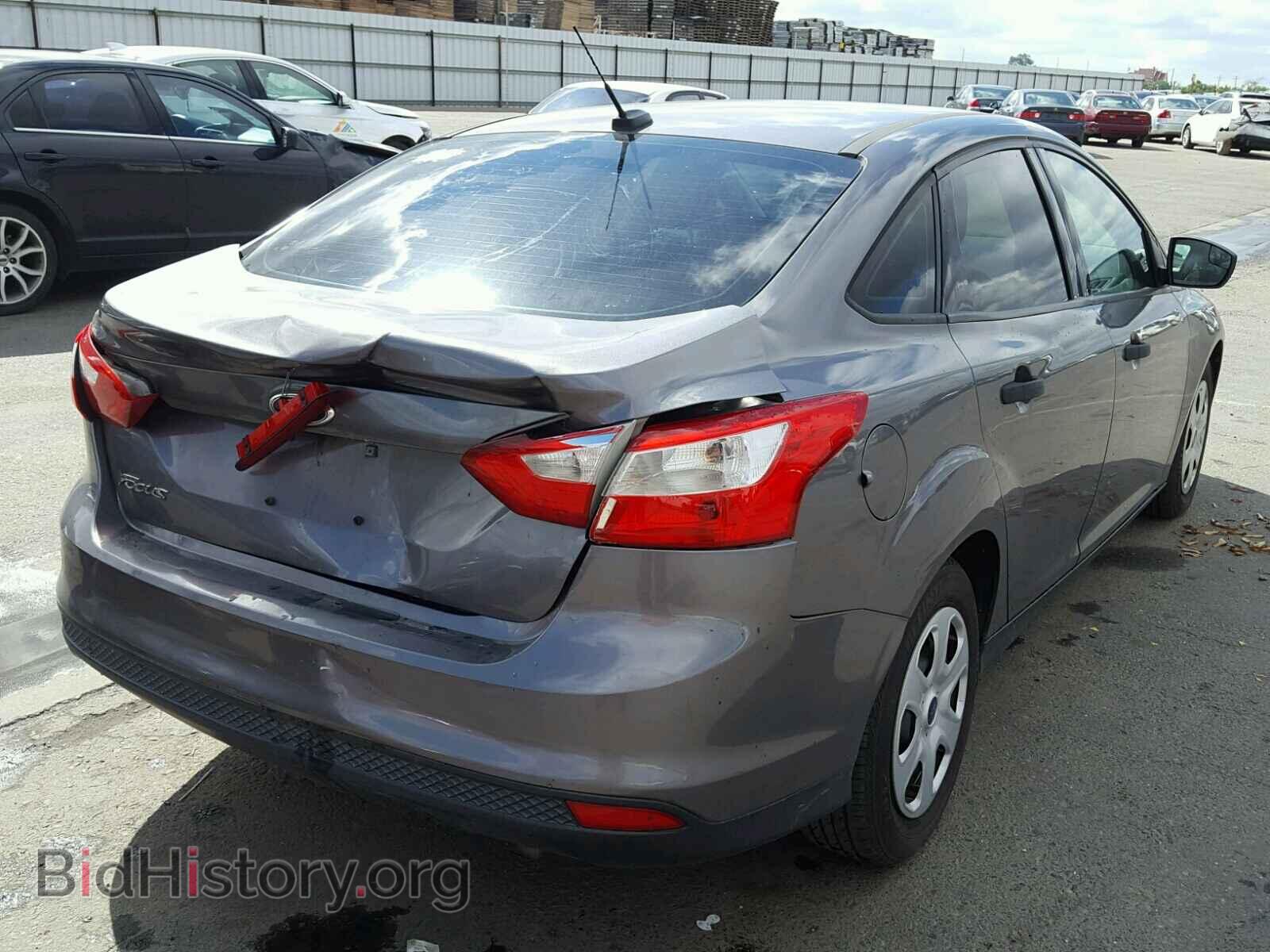 2013 FORD FOCUS - VIN: 1FADP3E23DL196048 - Фото 4