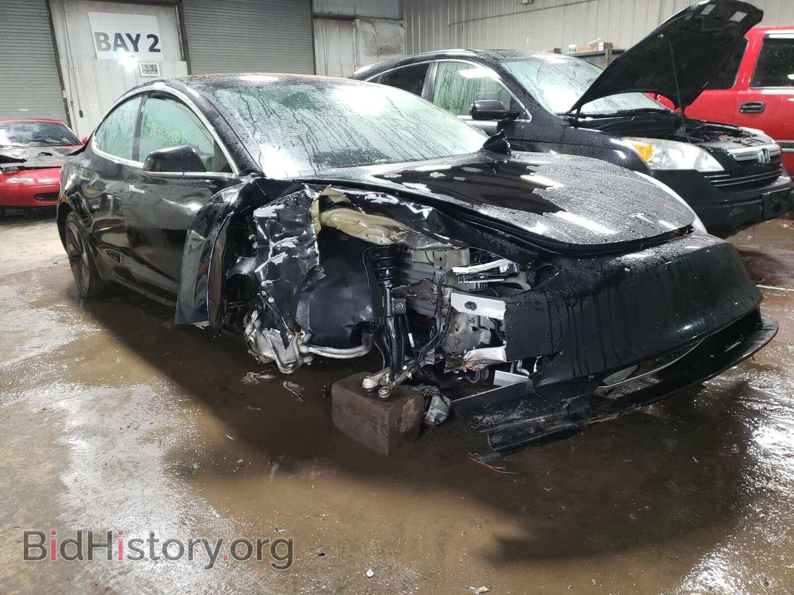 Фотография 5YJ3E1EB7JF103059 - TESLA MODEL 3 2018