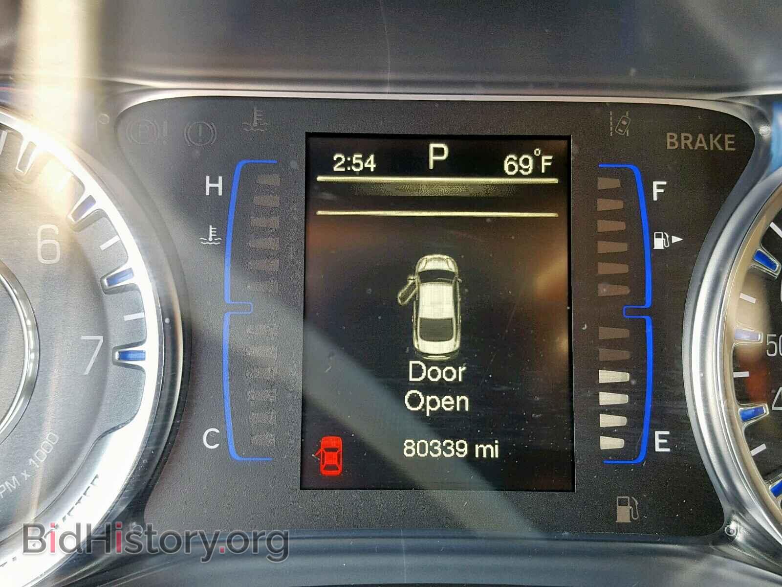 2016 CHRYSLER 200 - VIN: 1C3CCCAB6GN137824 - Photo 8