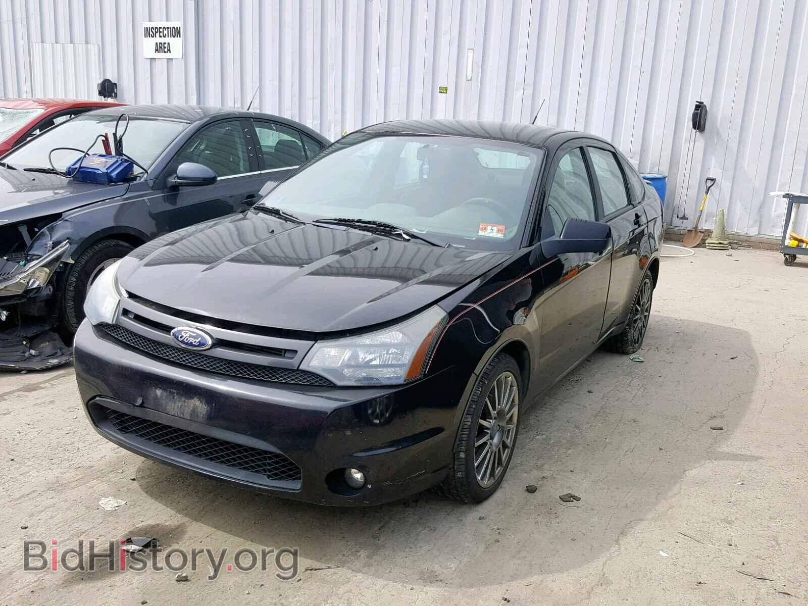 2011 FORD FOCUS - VIN: 1FAHP3GN6BW168331 - Photo 2