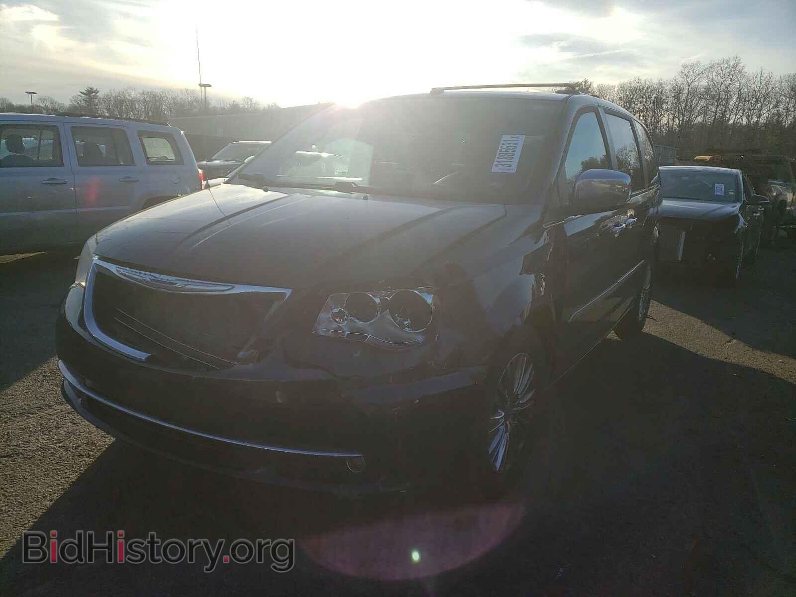 2011 CHRYSLER MINIVAN - VIN: 2A4RR6DG9BR656126 - Photo 2