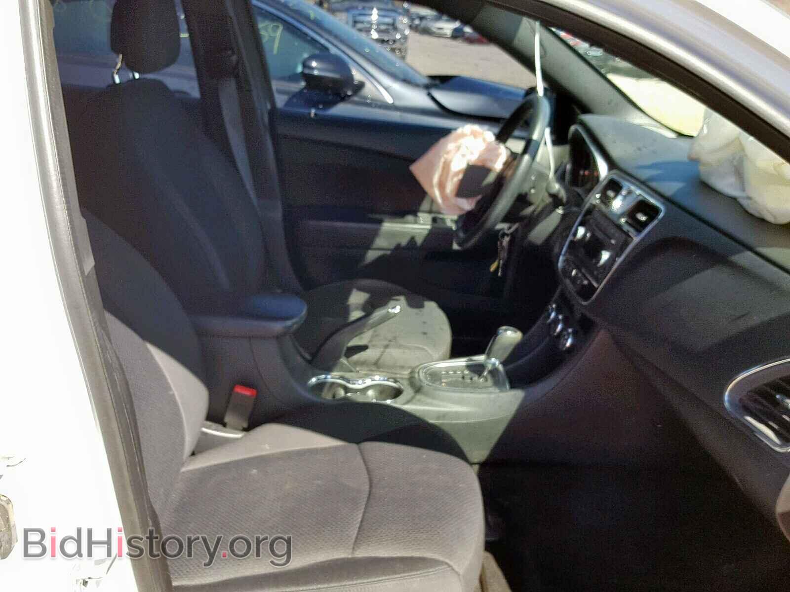2014 CHRYSLER 200 - VIN: 1C3CCBAG4EN131233 - Фото 5