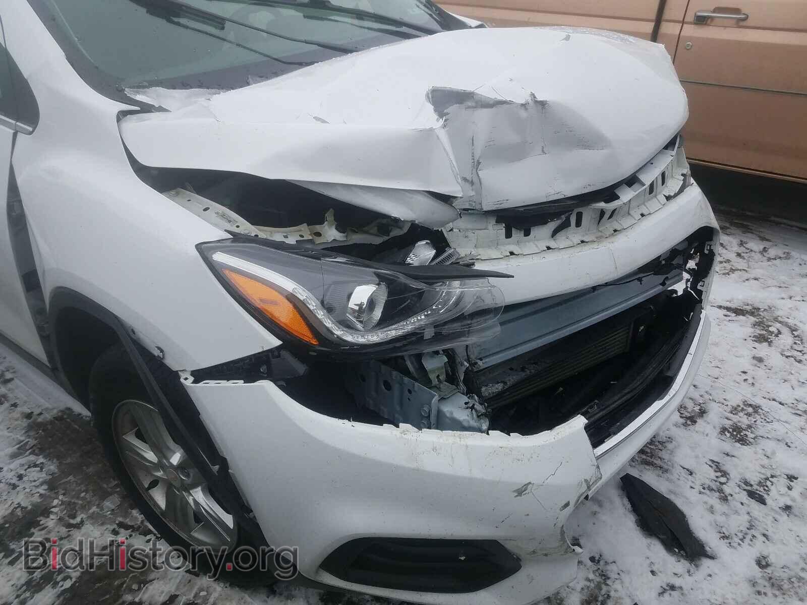 2018 CHEVROLET TRAX - VIN: 3GNCJPSB9JL282927 - Фото 9