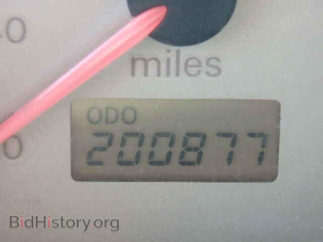 2000 MITSUBISHI ECLIPSE - VIN: 4A3AC84L0YE081480 - Photo 8