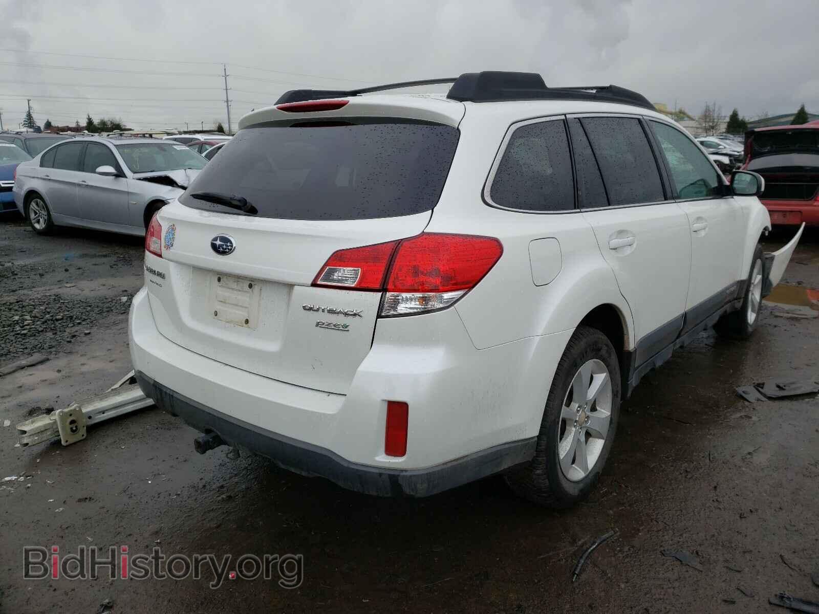 2013 SUBARU OUTBACK - VIN: 4S4BRBCC6D3322593 - Photo 4