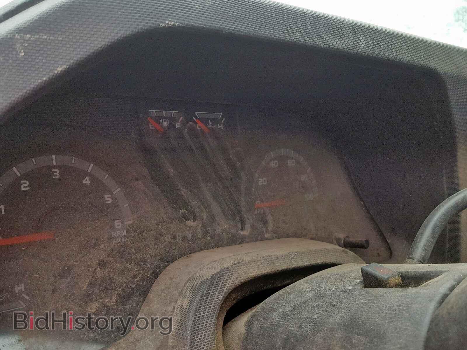 2011 FORD ECONOLINE - VIN: 1FDWE3FL9BDA57688 - Photo 8
