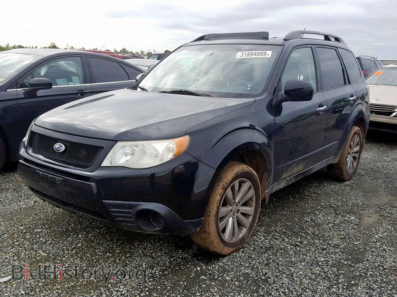 2011 SUBARU FORESTER - VIN: JF2SHADC7BH779320 - Фото 2