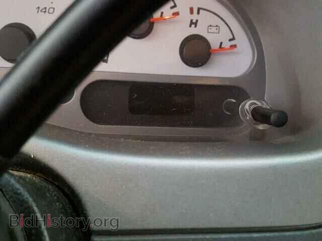 2005 FORD EXPLORER - VIN: 1FMZU67K85UB64100 - Photo 8