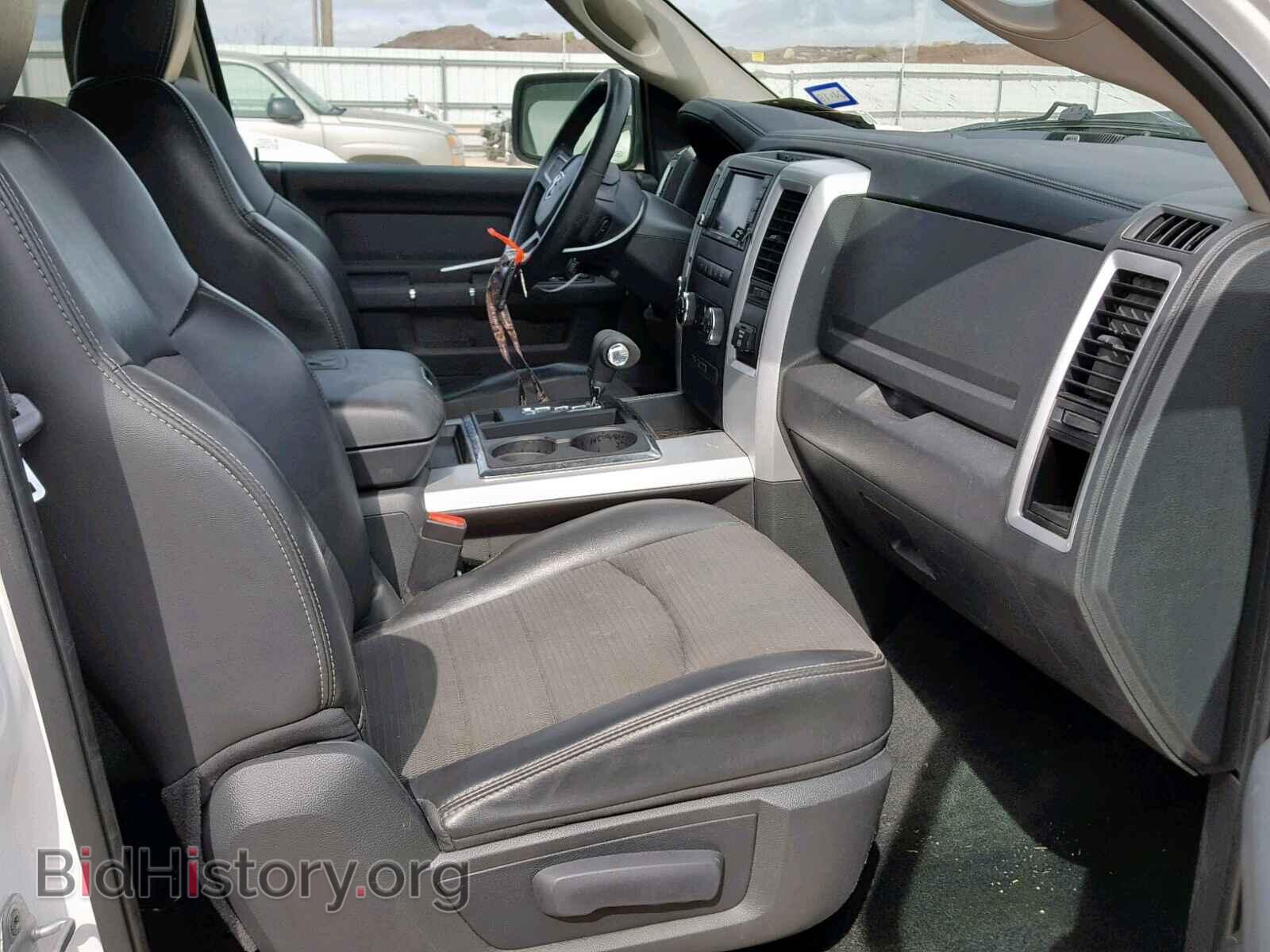2011 DODGE RAM 1500 - VIN: 1D7RV1CT6BS640635 - Фото 5